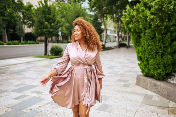 How To Dress Plus Size Women