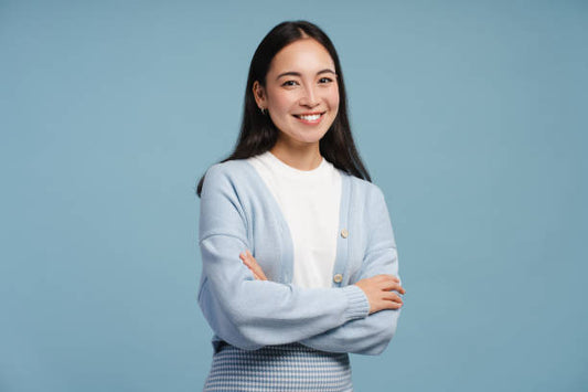 The Best Women’s Knitwear for Cold Weather: Stay Warm in Style