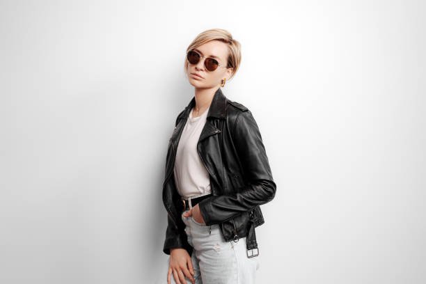 How To Wear Black Leather Jacket Women - Baciano Official Store