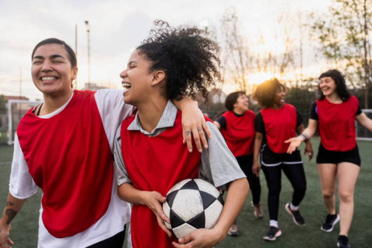 Can a Man Wear a Women's Football Shirt?