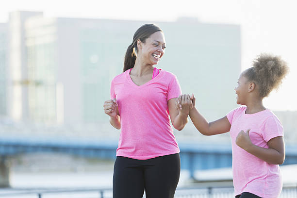 How Should a T-Shirt Fit a Woman