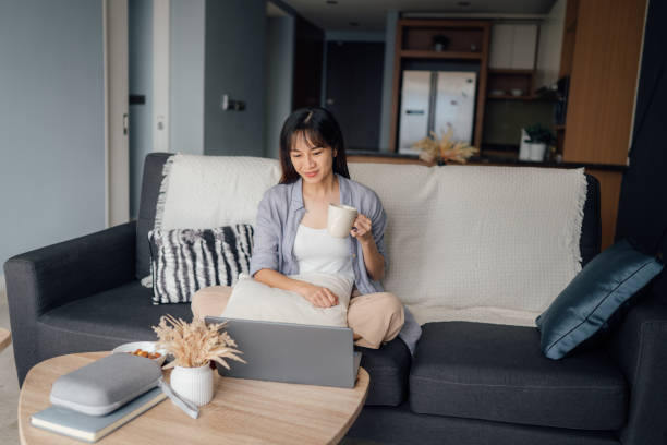 Cozy Outfit Ideas for Work-From-Home Winter Days