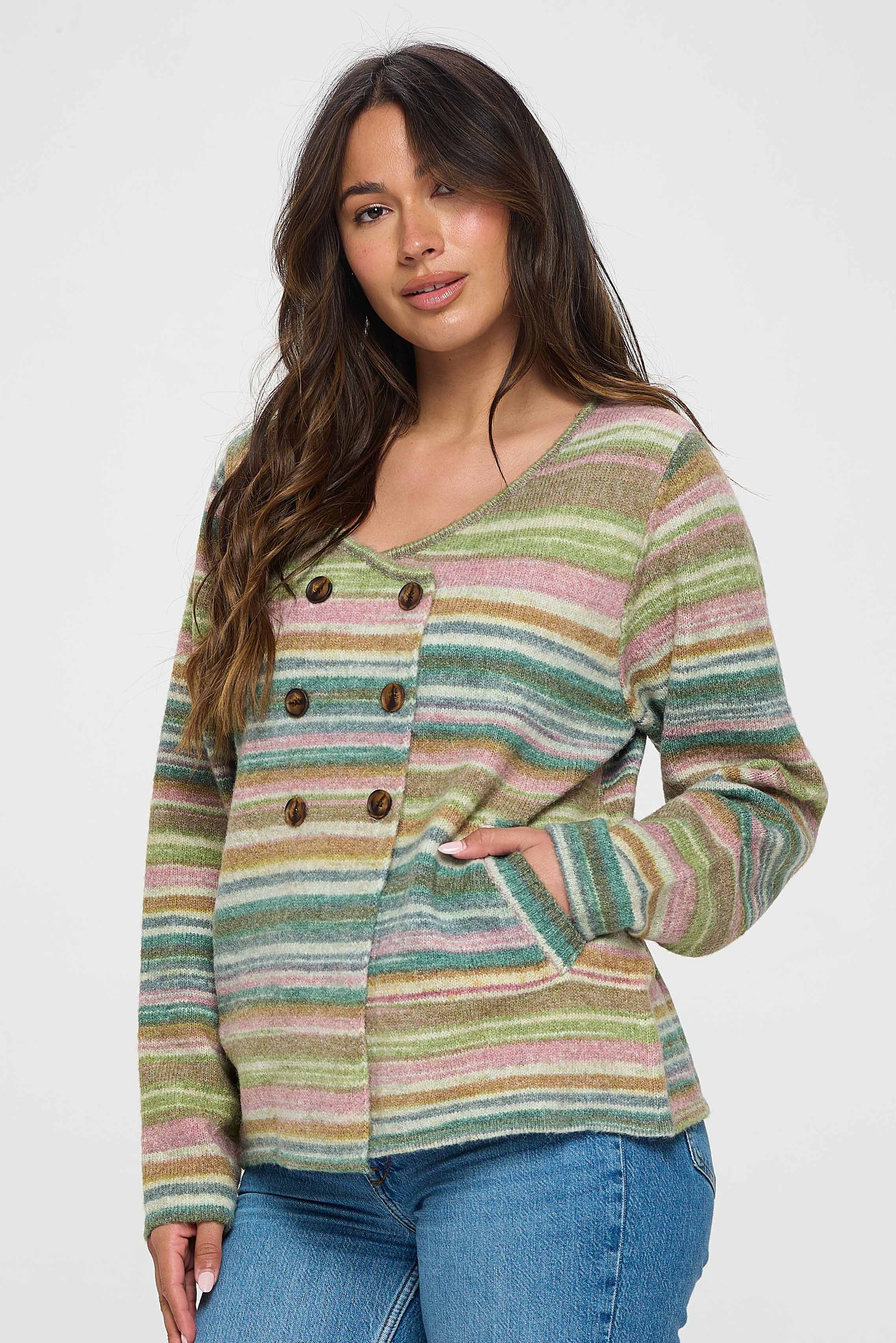 Upgrade your casual wardrobe with this stylish and chic sweater, perfect for any occasion. The V-neck design adds a touch of elegance and style, while the multicolored design creates a playful and fun look. The small and chic fit of the sweater creates a flattering silhouette, perfect for showing off your curves and keeping things cozy.